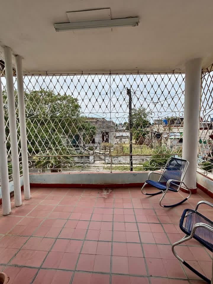 Apartamento en Altos de 3 Dormitorios con Terrazas en Santos Suárez, Diez de Octubre. GG-109