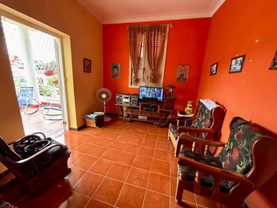 Apartamento en Altos de 3 Dormitorios con Terrazas en Santos Suárez, Diez de Octubre. GG-109
