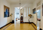 Apartamento de 3 Dormitorios y Medio Completamente Remodelado y con Vista al Mar en el Vedado. GG-129